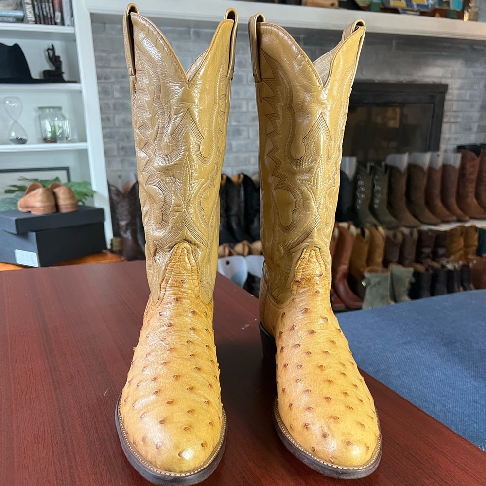Tony Lama 9D Full Quill Ostrich Gold Series